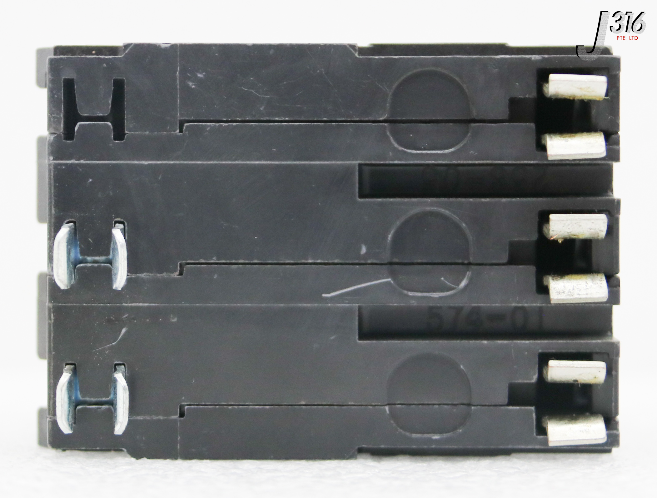 36480 SCHNEIDER ELECTRIC 3-POLE CIRCUIT BREAKER, 60A, 10kA, SQUARE
